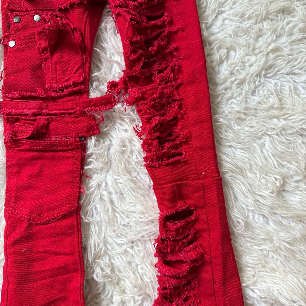 Distressed Red Jeans - Picture 4 of 7